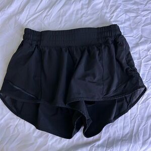 Lululemon hotty hot low rise 2.5